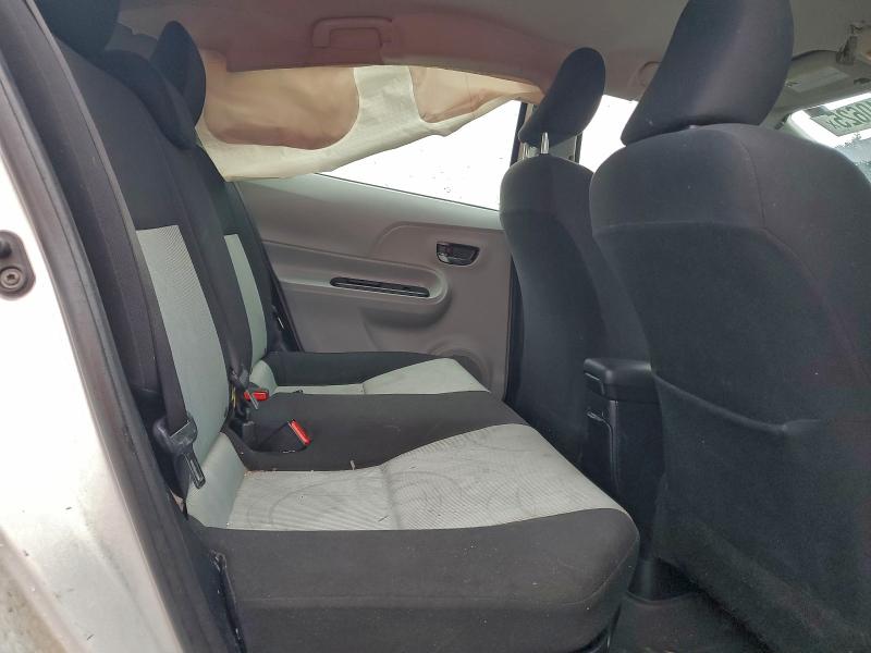 Photo 11 from auction – 2012 TOYOTA PRIUS C with VIN JTDKDTB3XC1503409