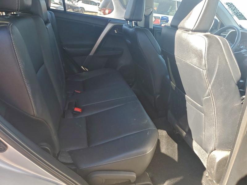 Photo 10 from auction – 2015 TOYOTA RAV4 LIMIT with VIN 2T3DFREV2FW353322