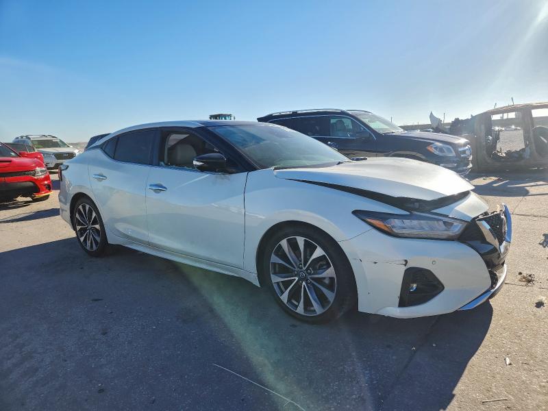 Photo 4 from auction – 2019 NISSAN MAXIMA with VIN 1N4AA6AV1KC379404