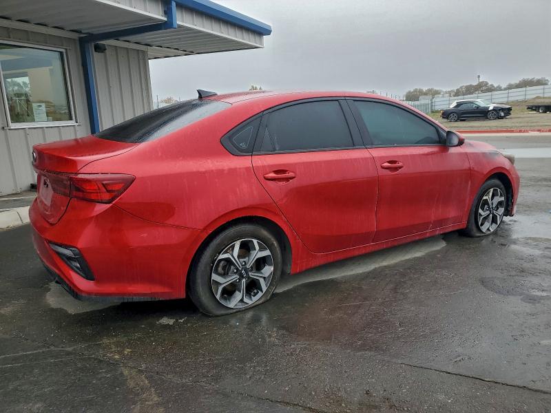 Photo 3 from auction – 2020 KIA FORTE FE with VIN 3KPF24AD6LE196082