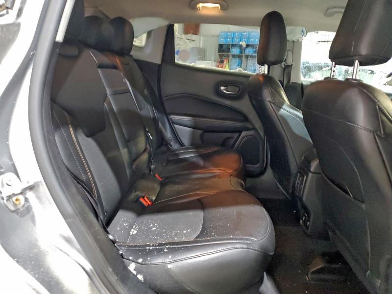 Photo 11 from auction – 2019 JEEP COMPASS LA with VIN 3C4NJDBB4KT839793