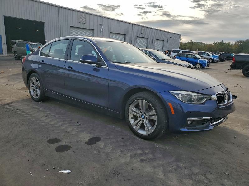 Photo 4 from auction – 2016 BMW 328 with VIN WBA8E3G51GNT80029
