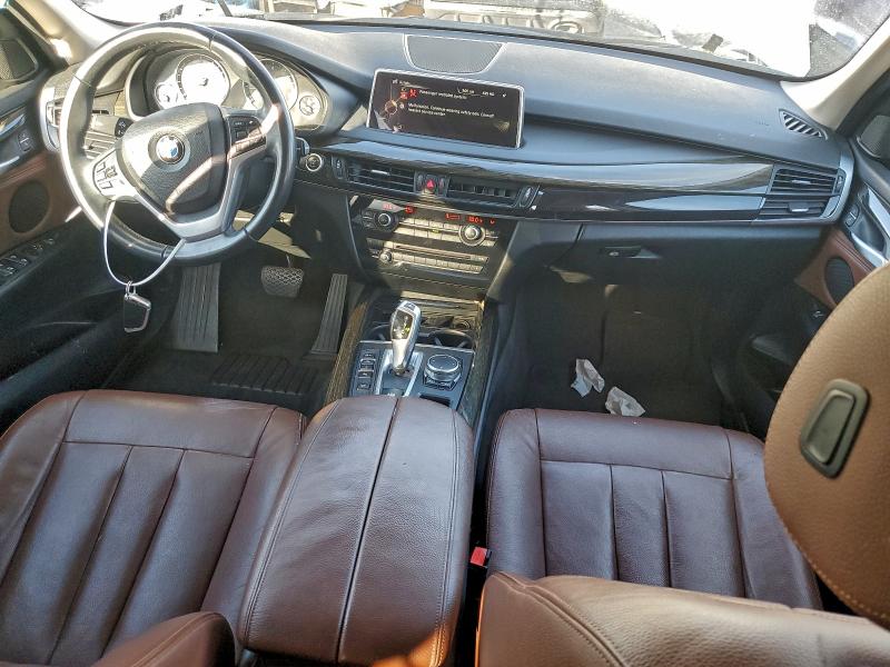 Photo 8 from auction – 2015 BMW X5 XDRIVE3 with VIN 5UXKR0C56F0P14258