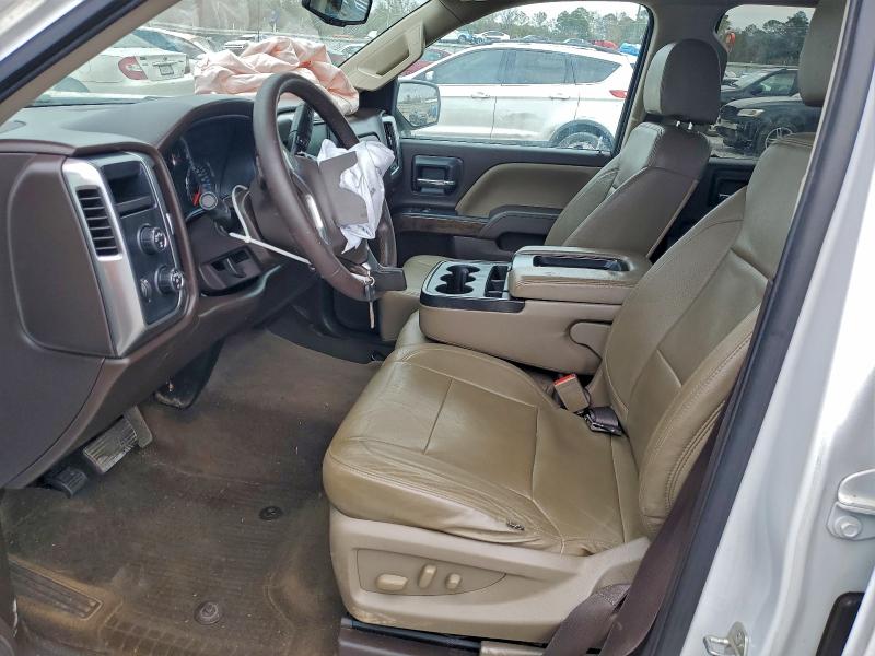 Photo 7 from auction – 2018 CHEVROLET SILVERADO with VIN 3GCUKREH1JG111412