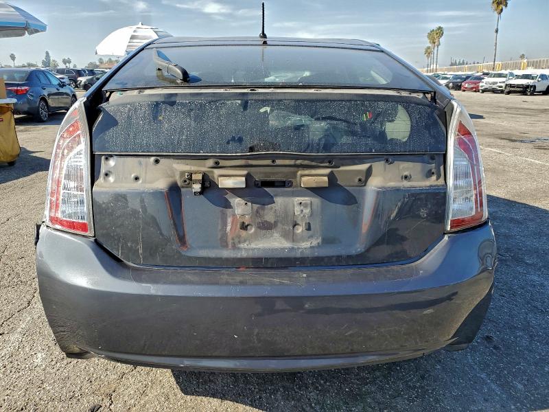 Photo 6 from auction – 2015 TOYOTA PRIUS with VIN JTDKN3DU8F0422969