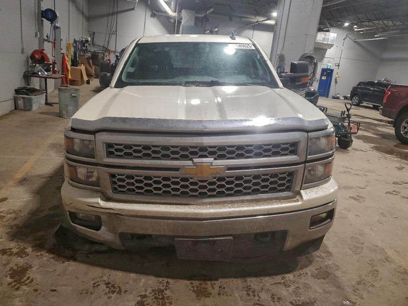 Photo 5 from auction – 2015 CHEVROLET SILVERADO with VIN 3GCUKREC5FG179868