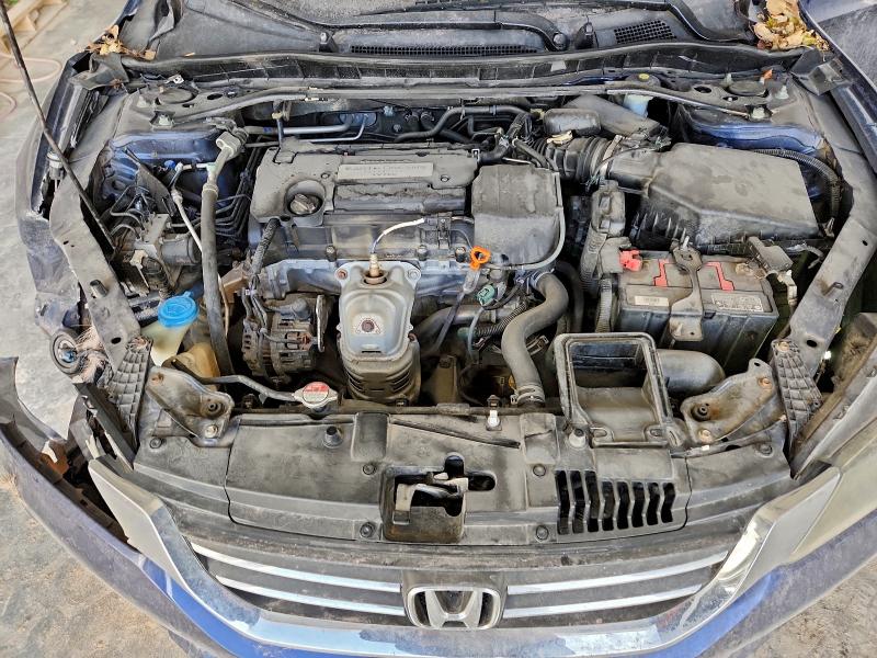 Photo 11 from auction – 2015 HONDA ACCORD with VIN 1HGCR2F53FA181584