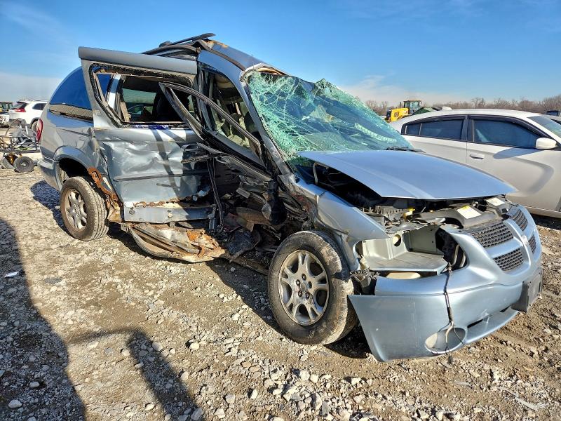 Photo 4 from auction – 2003 DODGE GRAND CARA with VIN 2D4GP44L13R384129