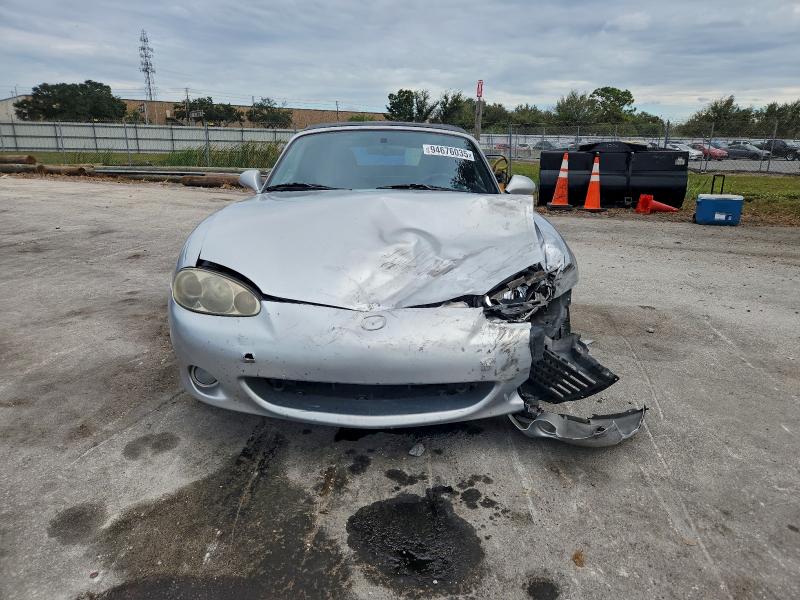 Photo 5 from auction – 2002 MAZDA MX-5 MIATA with VIN JM1NB353720233235