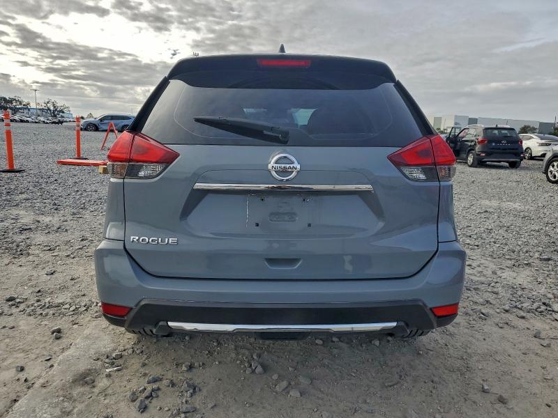 Photo 6 from auction – 2017 NISSAN ROGUE S with VIN JN8AT2MT8HW148664