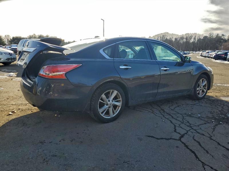 Photo 3 from auction – 2015 NISSAN ALTIMA 2.5 with VIN 1N4AL3AP5FC199388