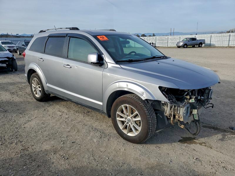 Photo 4 from auction – 2017 DODGE JOURNEY SX with VIN 3C4PDCBG3HT571432
