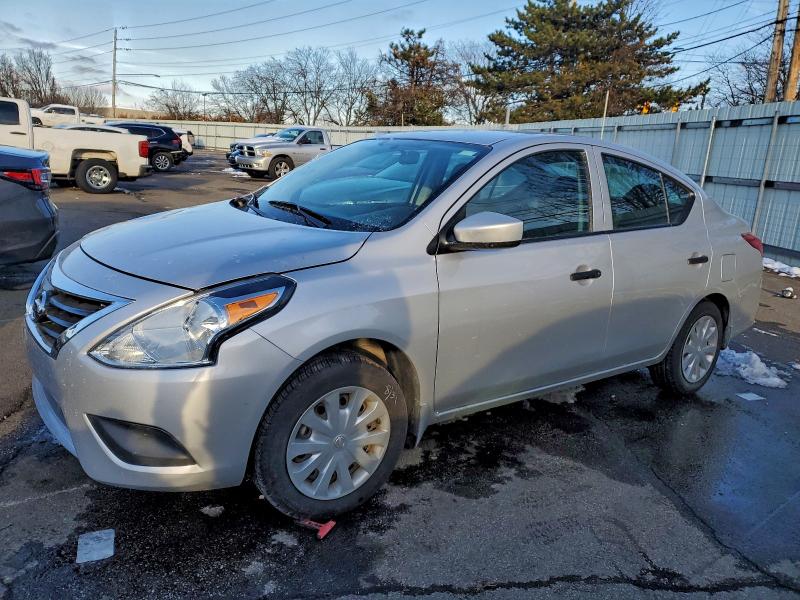 NISSAN VERSA S 2019 with VIN 3N1CN7AP9KL879137 - Photo from auction