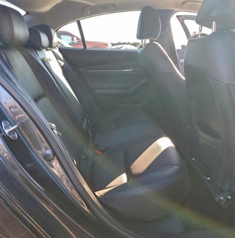 Photo 10 from auction – 2023 MAZDA 3 PREMIUM with VIN 3MZBPBEY9PM353078