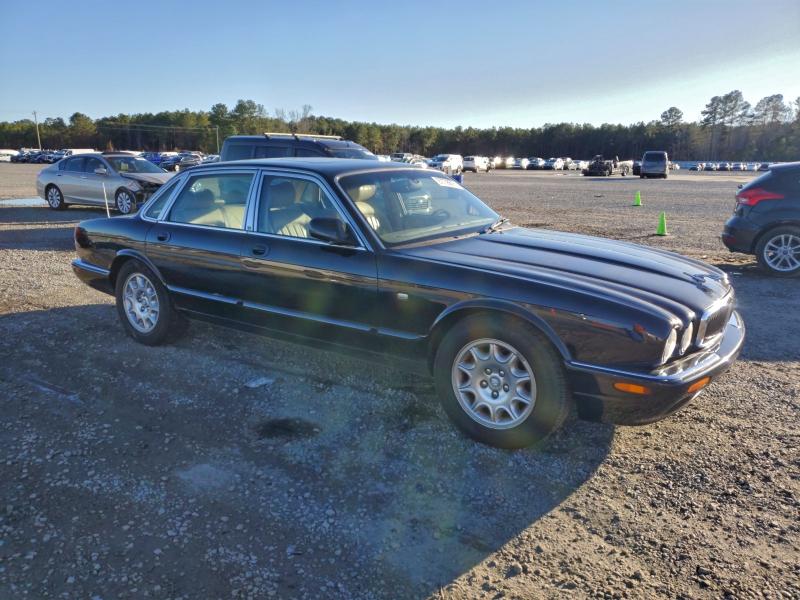 Photo 4 from auction – 2000 JAGUAR XJ8 with VIN SAJDA14C8YLF11446