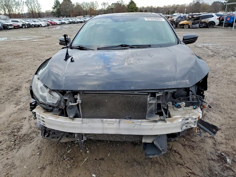 Photo 5 from auction – 2017 HONDA CIVIC EX with VIN 19XFC2F88HE029405