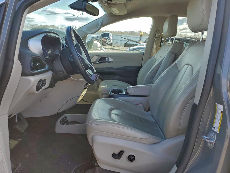 Photo 7 from auction – 2020 CHRYSLER PACIFICA H with VIN 2C4RC1L74LR270307