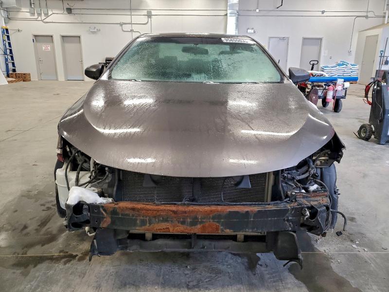 Photo 5 from auction – 2016 TOYOTA CAMRY LE with VIN 4T1BF1FK5GU569432
