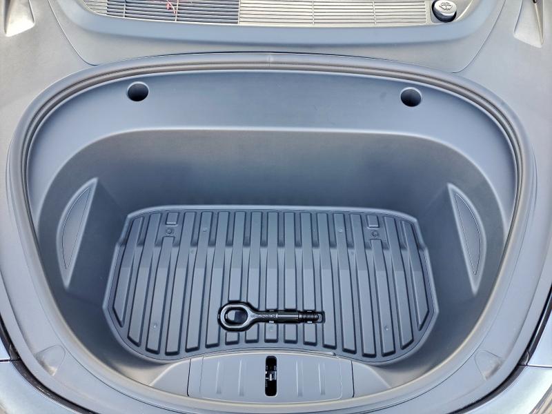 Photo 11 from auction – 2022 TESLA MODEL 3 with VIN 5YJ3E1EB7NF337143