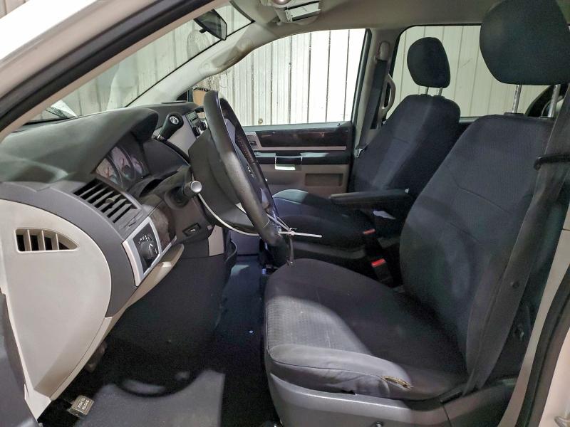 Photo 7 from auction – 2010 DODGE GRAND CARA with VIN 2D4RN5D10AR121324