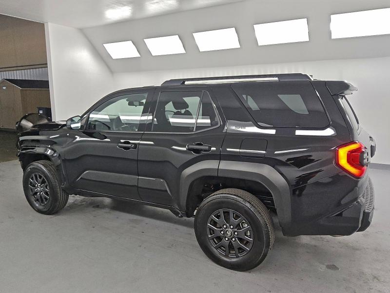 Photo 2 from auction – 2025 TOYOTA 4RUNNER SR with VIN JTEVA5AR7S5004433