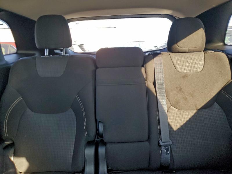Photo 10 from auction – 2016 JEEP CHEROKEE L with VIN 1C4PJLCB7GW329716