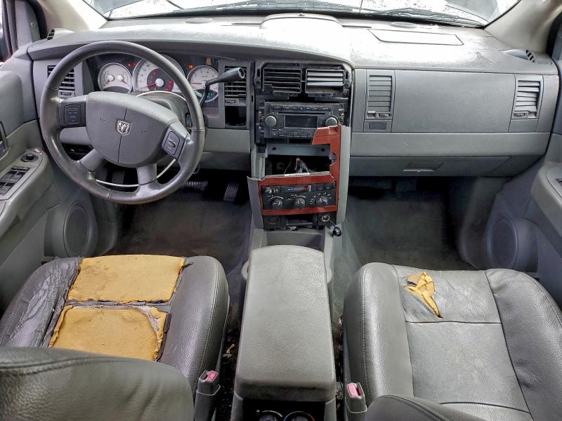 Photo 8 from auction – 2005 DODGE DURANGO SL with VIN 1D8HD48D55F503776