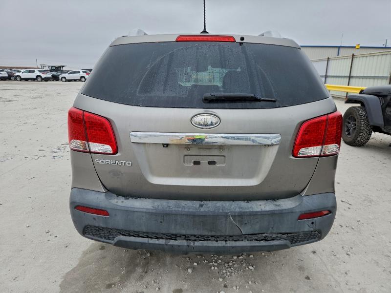 Photo 6 from auction – 2011 KIA SORENTO BA with VIN 5XYKT4A12BG159274