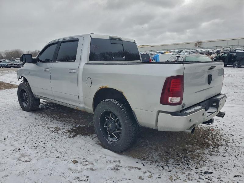صورة رقم 2 من المزاد - 2013 RAM 1500 مع VIN 1C6RR7MT2DS708715
