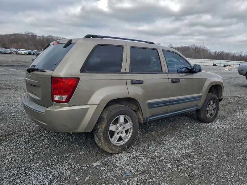 Photo 3 from auction – 2006 JEEP GRAND CHER with VIN 1J4GR48K76C158998