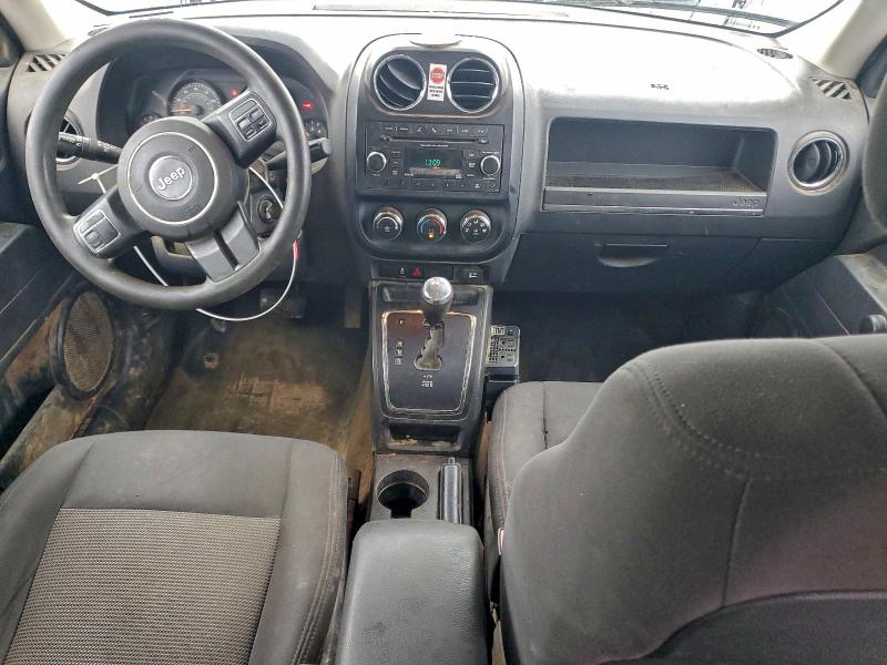 Photo 8 from auction – 2016 JEEP PATRIOT SP with VIN 1C4NJPBB1GD675997