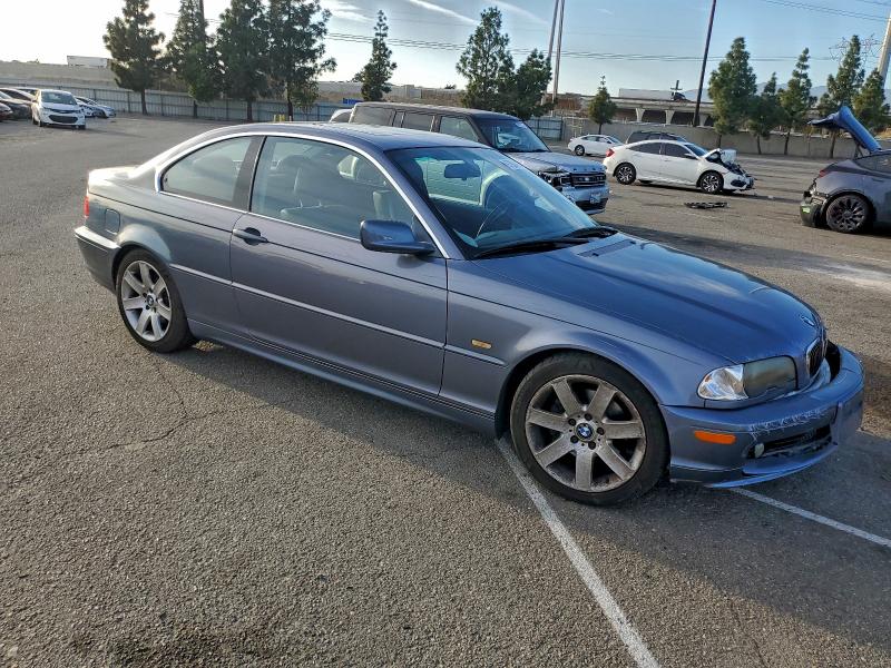 Photo 4 from auction – 2002 BMW 325 CI with VIN WBABN33452PG54819