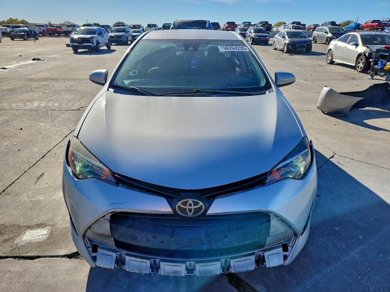 Photo 5 from auction – 2018 TOYOTA COROLLA LE with VIN 5YFBURHEXJP757612