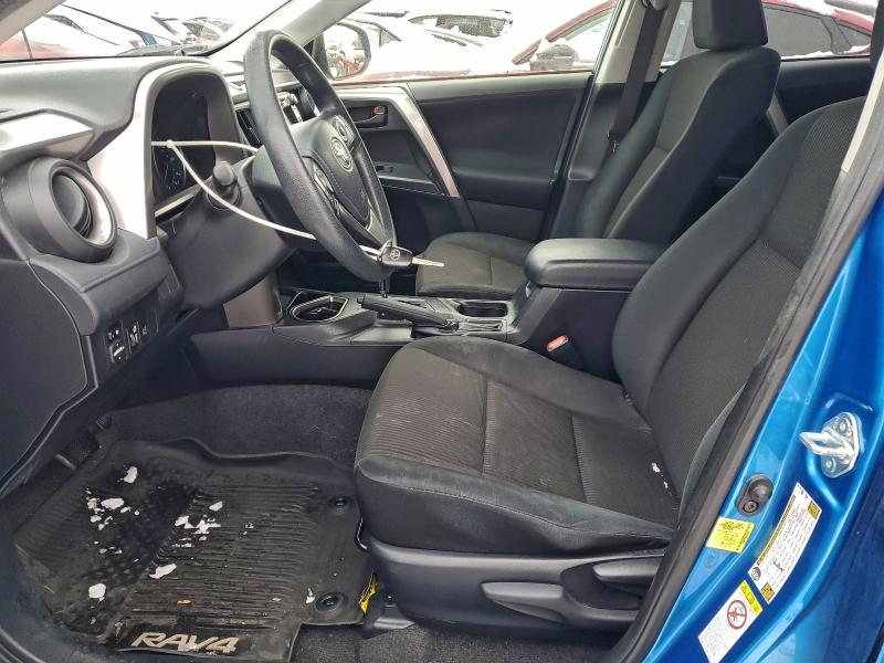 Photo 7 from auction – 2017 TOYOTA RAV4 with VIN JTMZFREV6HJ126237