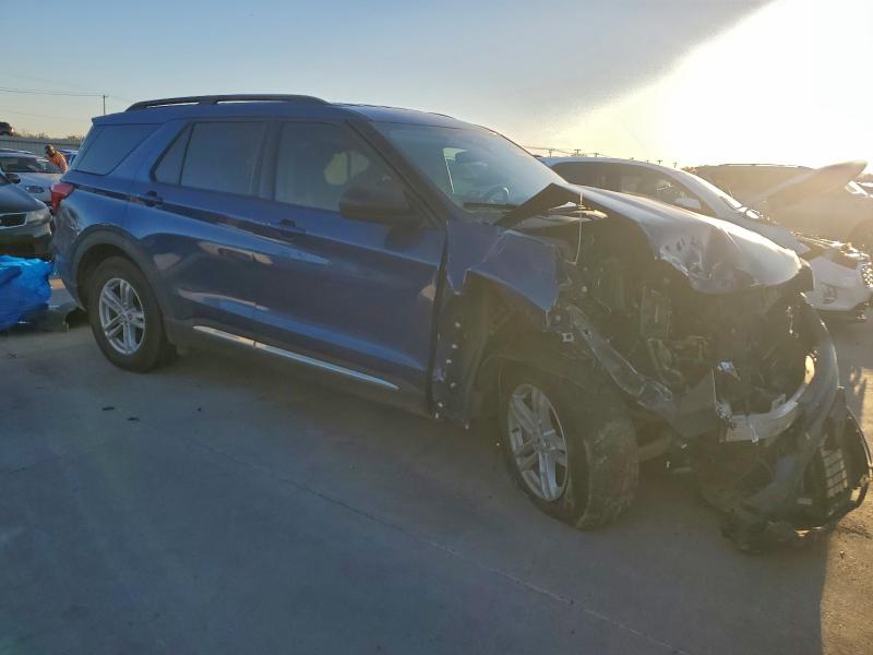 Foto 4 de la subasta – 2022 FORD EXPLORER X con VIN 1FMSK7DH3NGB69354