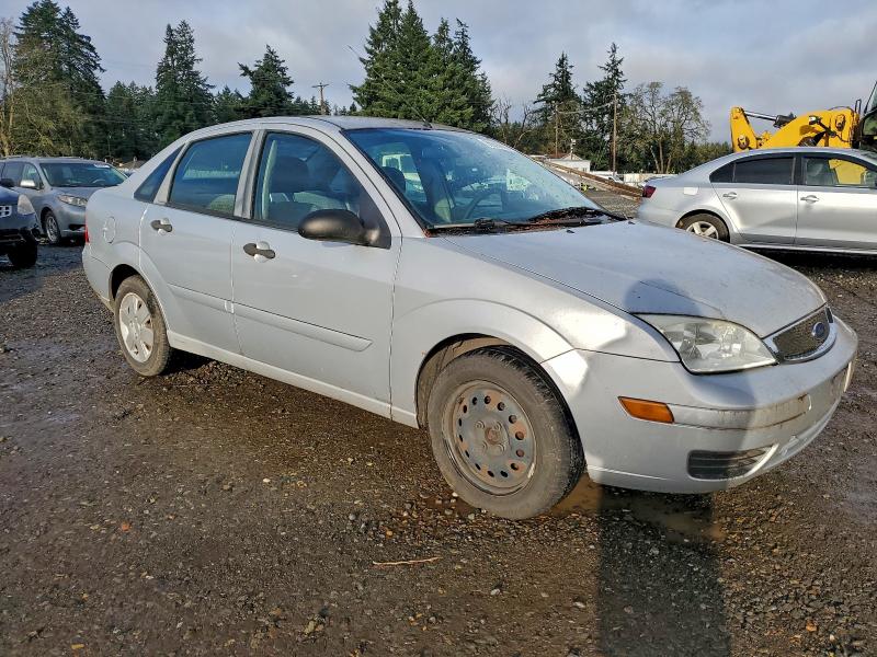 Photo 4 from auction – 2007 FORD FOCUS ZX4 with VIN 1FAFP34N97W237709