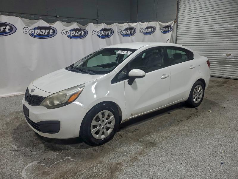 KIA RIO LX 2012 con VIN KNADM4A35C6063065 - Foto de la subasta