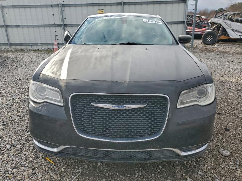 Photo 5 from auction – 2016 CHRYSLER 300 with VIN 2C3CCAAG6GH295590
