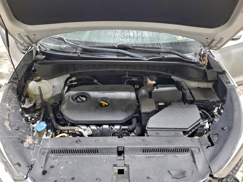 Photo 11 from auction – 2017 HYUNDAI TUCSON LIM with VIN KM8J3CA40HU540382