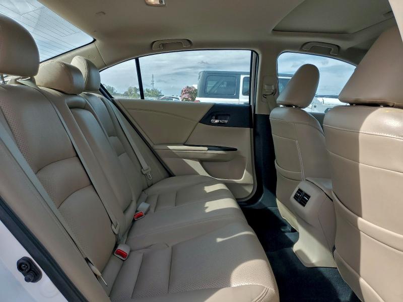 Photo 10 from auction – 2015 HONDA ACCORD EX with VIN 1HGCR2F78FA148310
