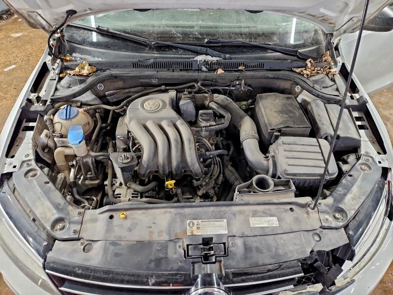 Photo 11 from auction – 2015 VOLKSWAGEN JETTA BASE with VIN 3VW2K7AJ7FM251474