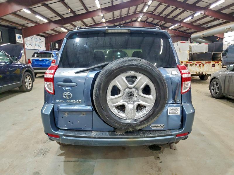 Photo 6 from auction – 2009 TOYOTA RAV4 with VIN JTMBF35VX95016512
