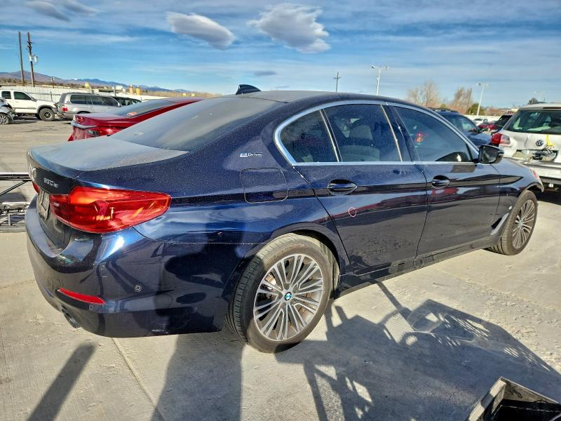 Photo 3 from auction – 2019 BMW 530XE with VIN WBAJB1C58KB375523