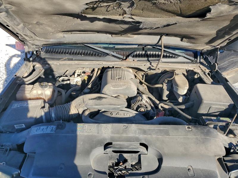 Photo 11 from auction – 2003 CHEVROLET SILVERADO with VIN 2GCEC19V731130531
