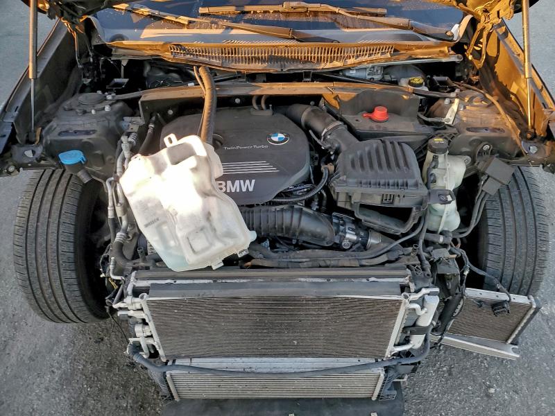 Photo 11 from auction – 2017 BMW X1 SDRIVE2 with VIN WBXHU7C33HP925402