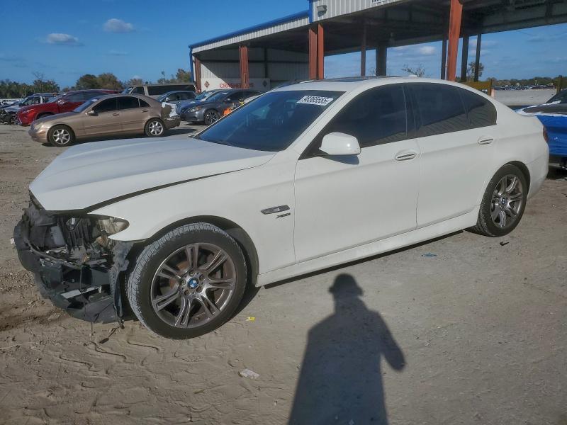 BMW 528 XI 2012 with VIN WBAXH5C54CDW08139 - Photo from auction