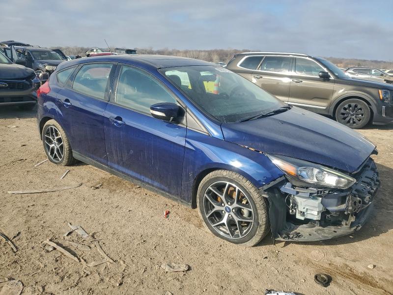 Photo 4 from auction – 2017 FORD FOCUS with VIN 1FADP3M26HL342773