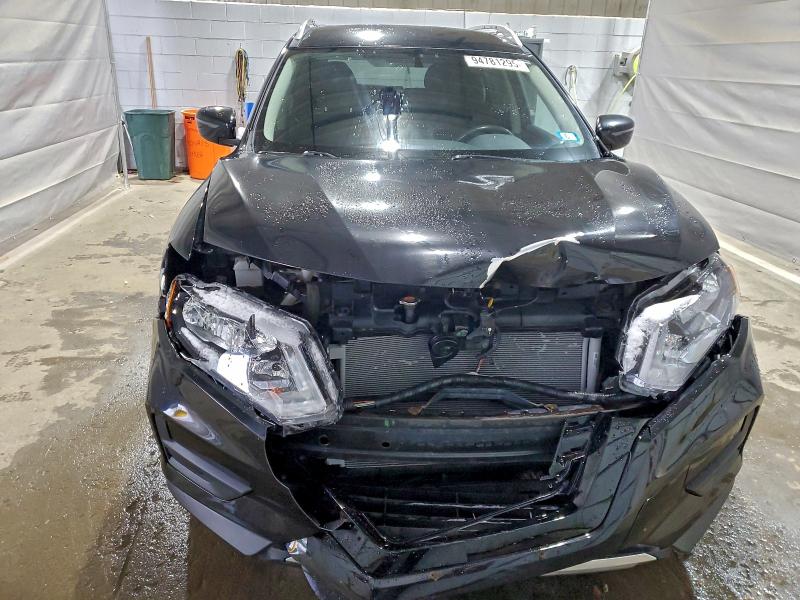 Photo 5 from auction – 2017 NISSAN ROGUE S with VIN KNMAT2MT3HP551666