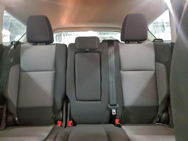 Photo 10 from auction – 2018 FORD ESCAPE SE with VIN 1FMCU9GD4JUC61927
