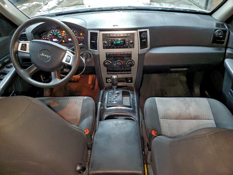 Photo 8 from auction – 2010 JEEP GRAND CHER with VIN 1J4PR4GK5AC105291